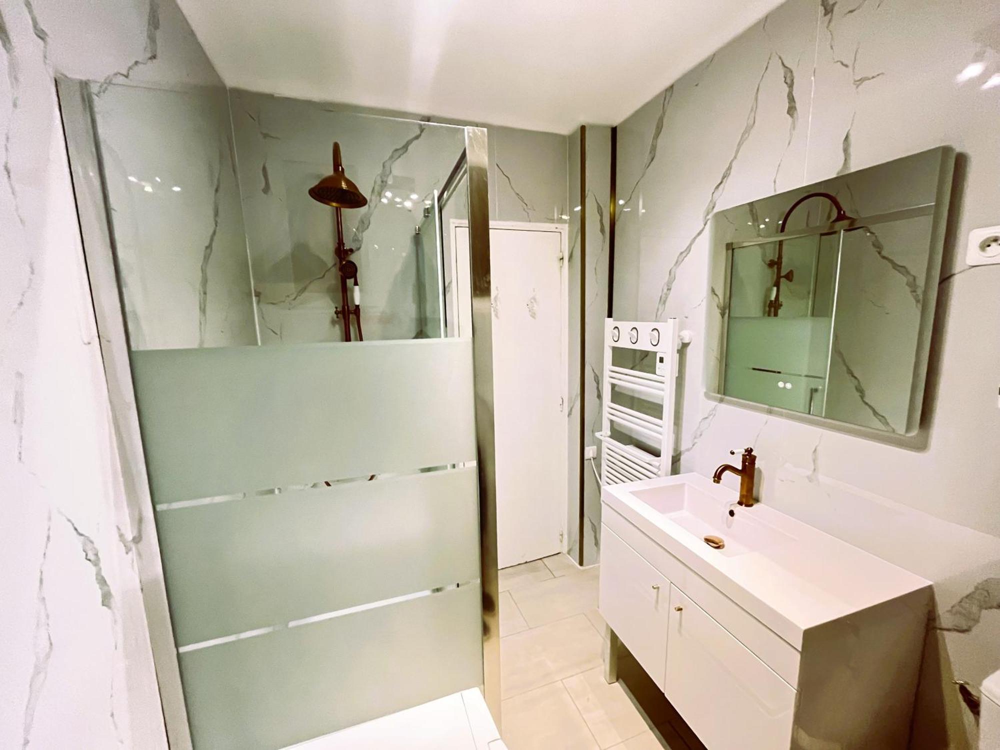 Blue Summer Vibes Appartment For 4P, Ac, Parking, Beachfront, Spa Access -5 La Ciotat Ngoại thất bức ảnh